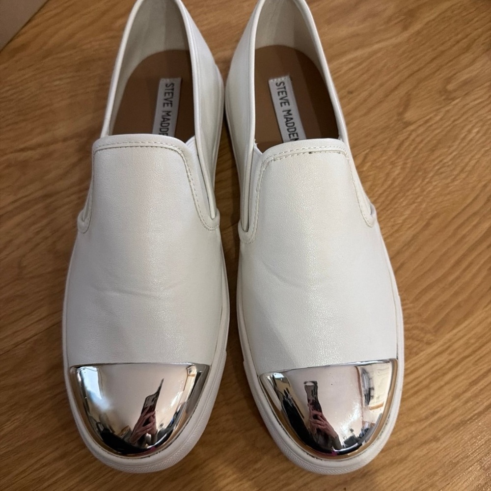 Steve Madden Sneakers with Silver Accents